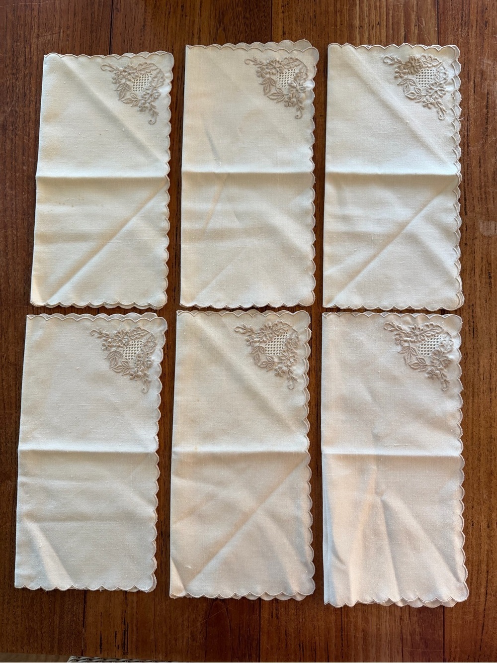 Vintage Embroidered Scalloped Edge Dinner Napkins - Cream/Tan 12" x 12" SET 6